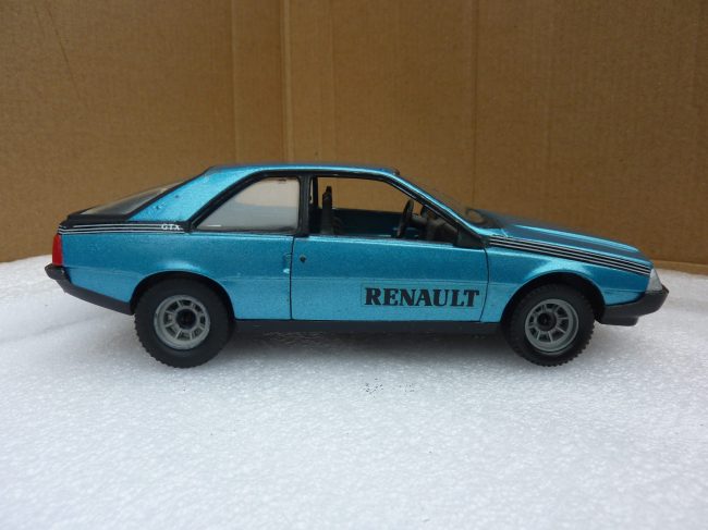 Polistil Renault Fuego